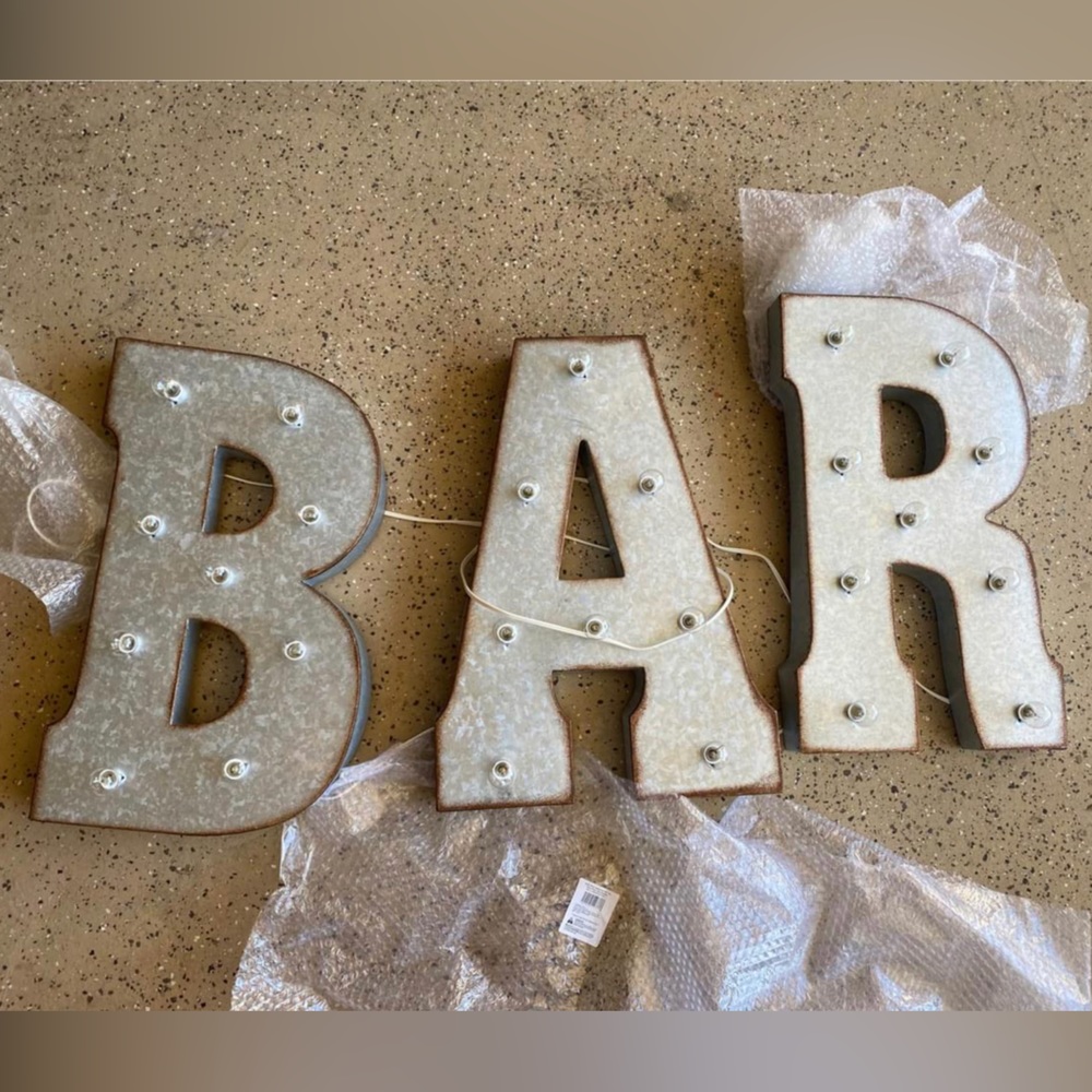 BAR marquee letter sign